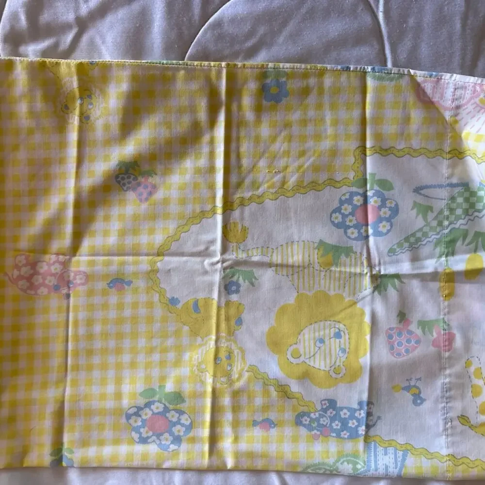 N/A adorable vintage